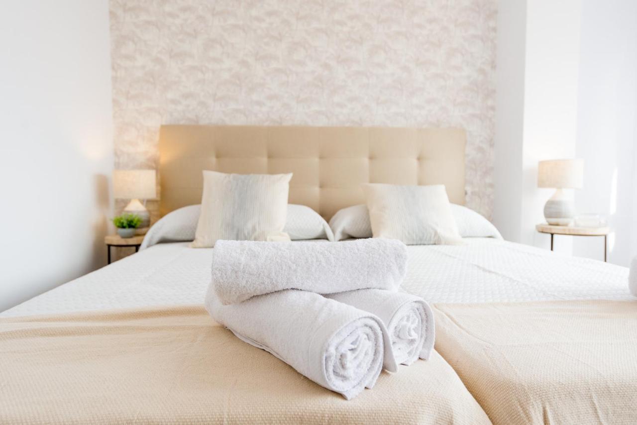 Urbe10 Angel Ganivet 2 Bedrooms Apartment 马拉加 外观 照片